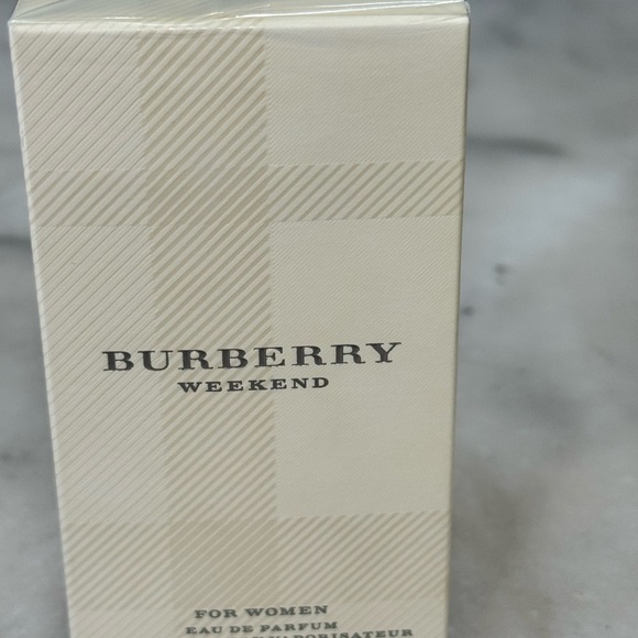 Burberry Weekend Eau de Parfum in Cream Box 3.3 Oz - Picture 5 of 5
